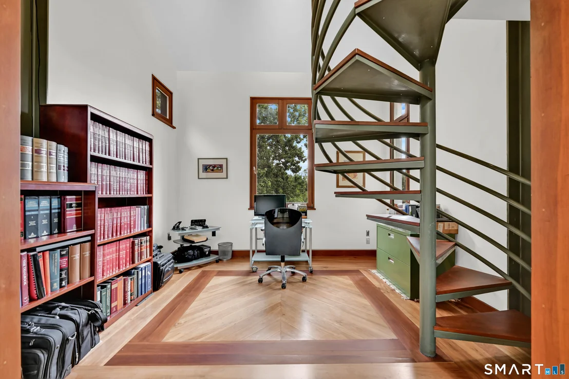Photo of 27 Ridge Road