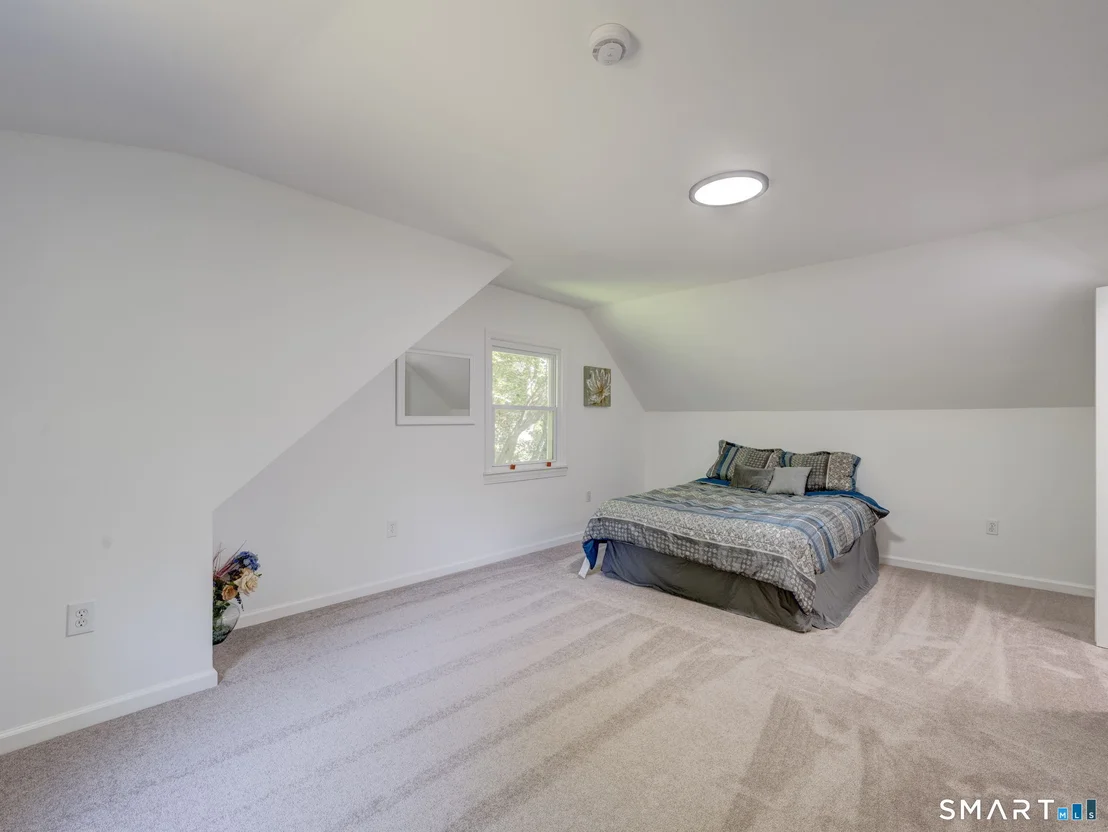 Photo of 27 Meadow Road
