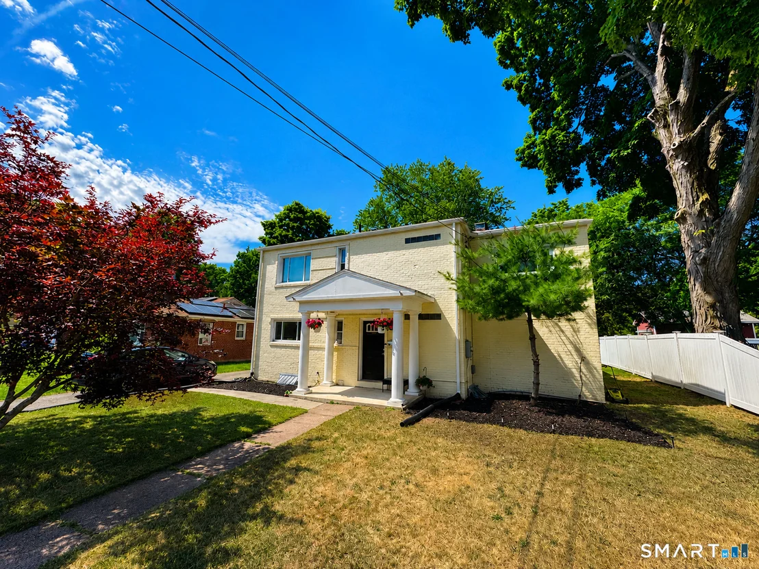 Photo of 9 Stephen Street