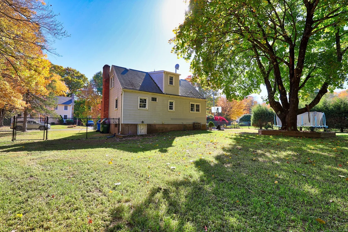 Photo of 39 Laura Drive