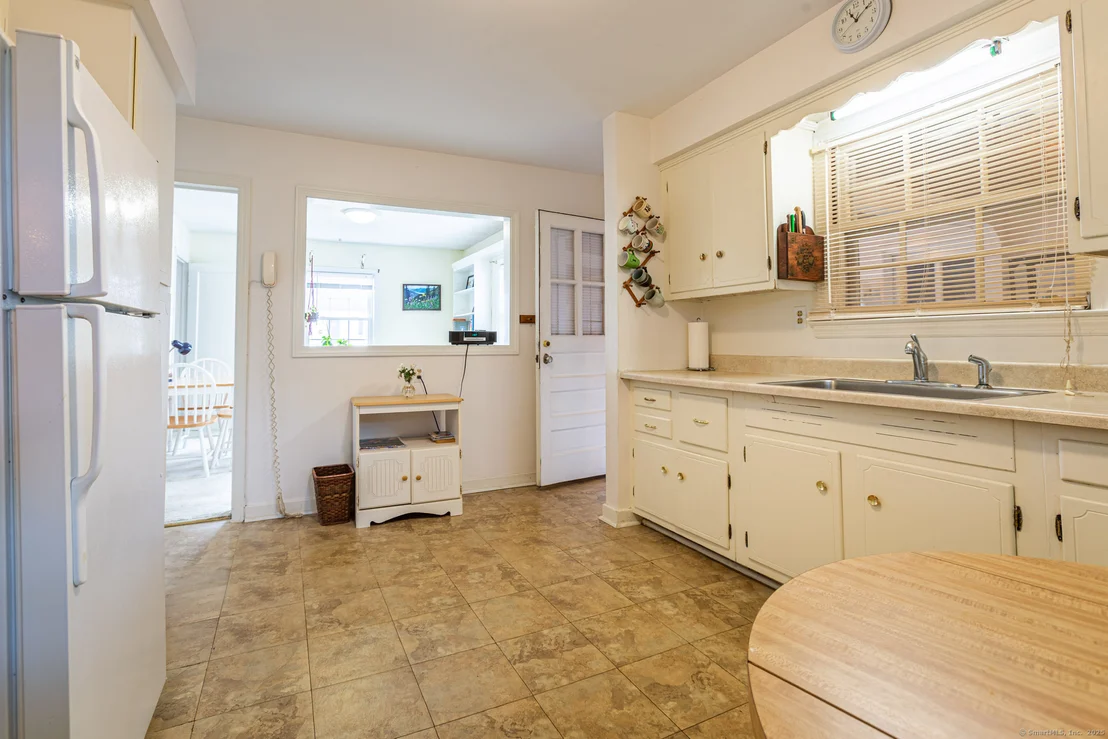 Photo of 9 Deepwood Drive