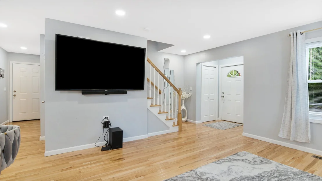 Photo of 136 Windsorville Road