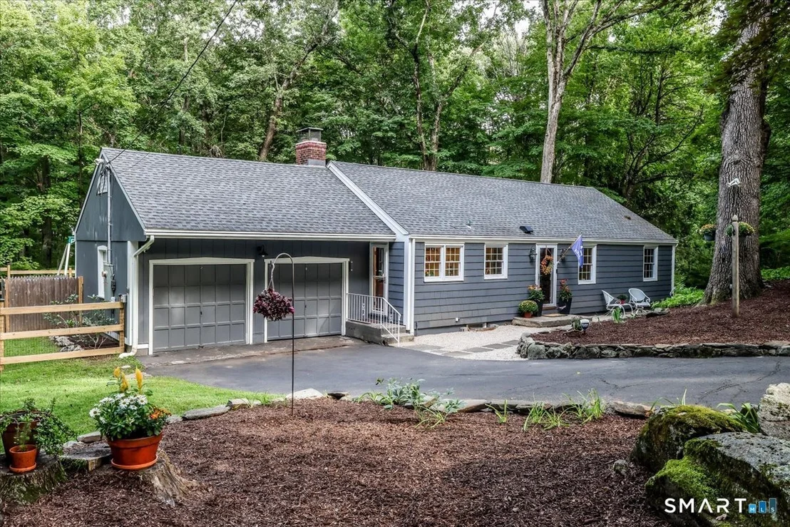 Photo of 20 Rockhouse Road