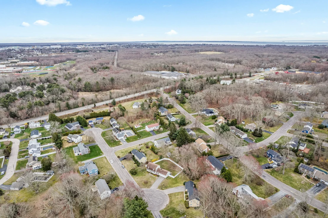 Photo of 2 Cross Drive
