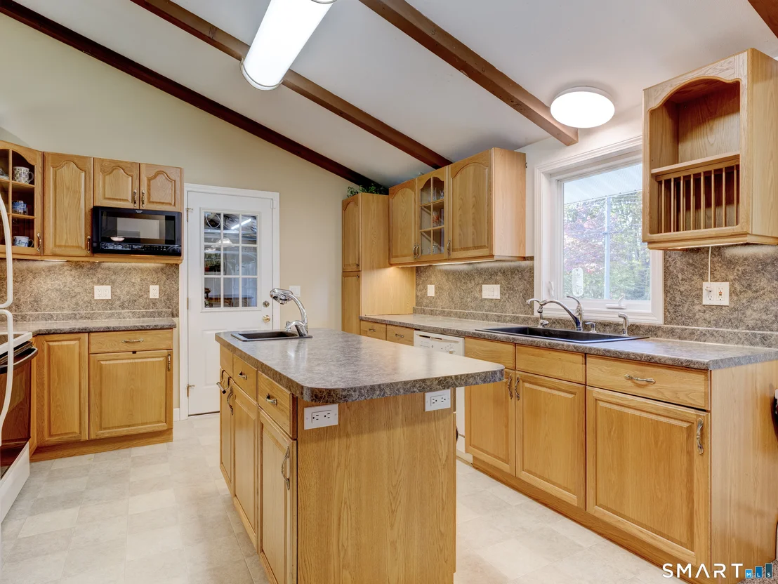 Photo of 225 Dorothy Drive