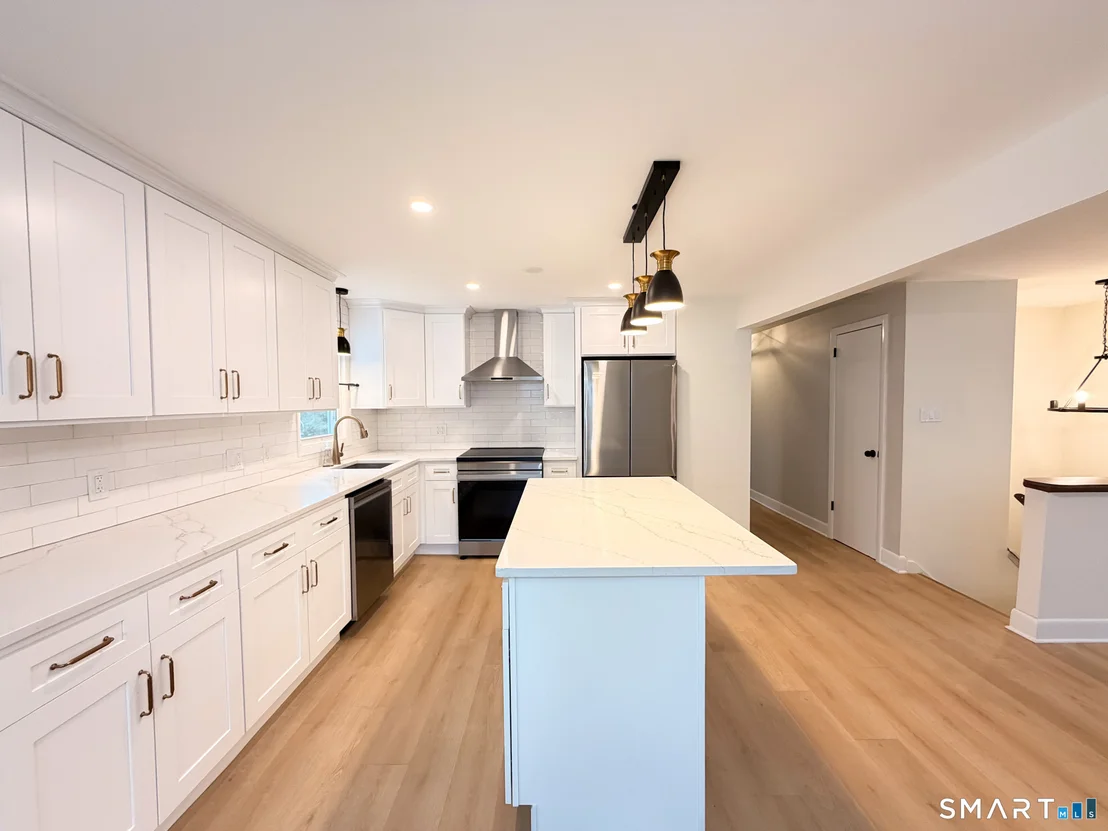 Photo of 33 Forest Avenue