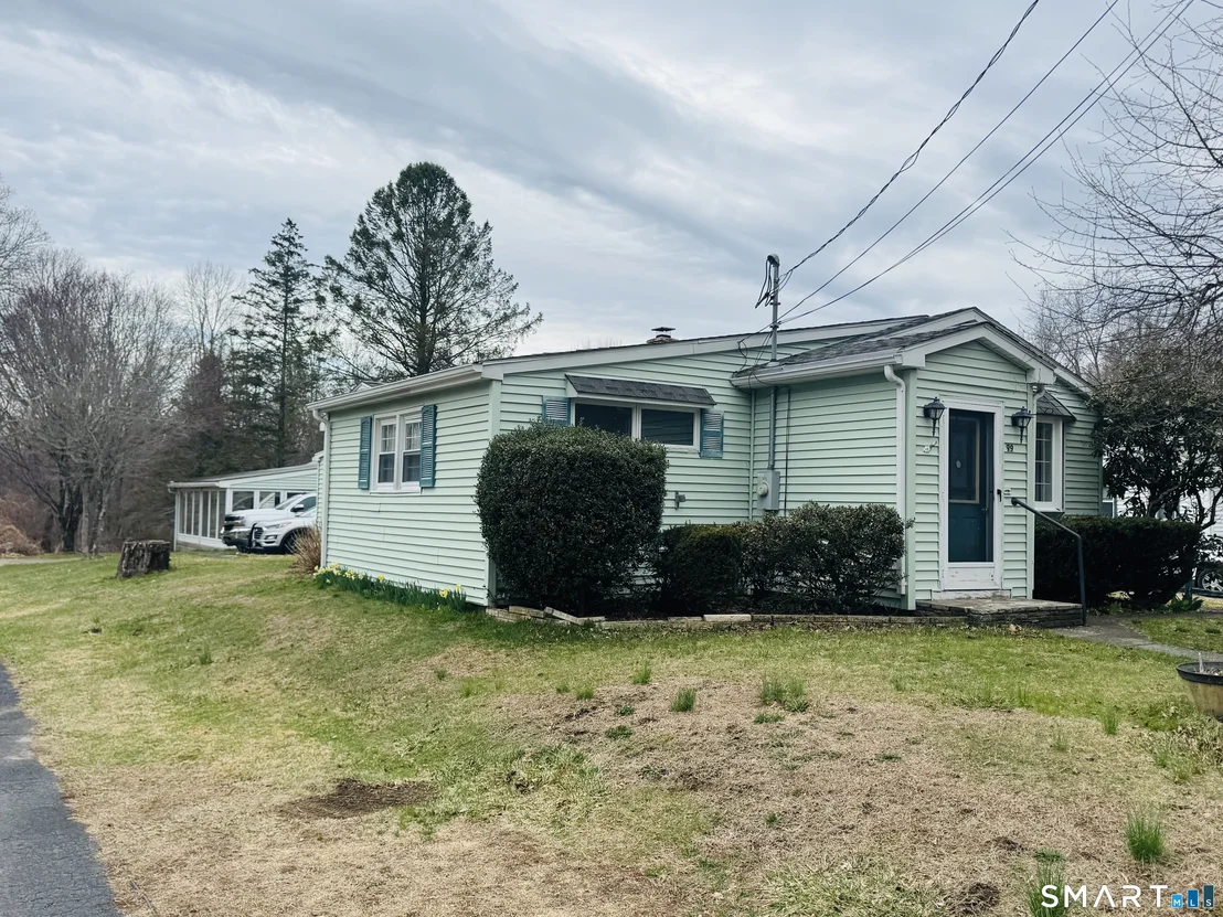 Photo of 99 Squaw Rock Road