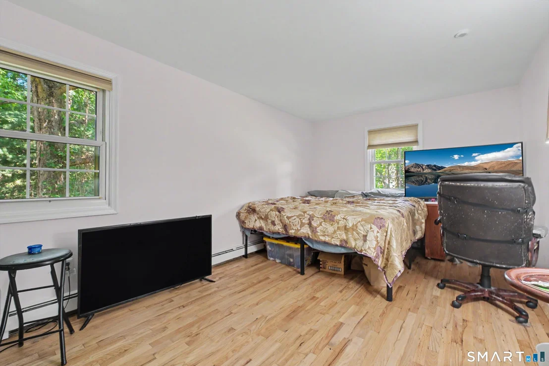 Photo of 36 Chimney Drive