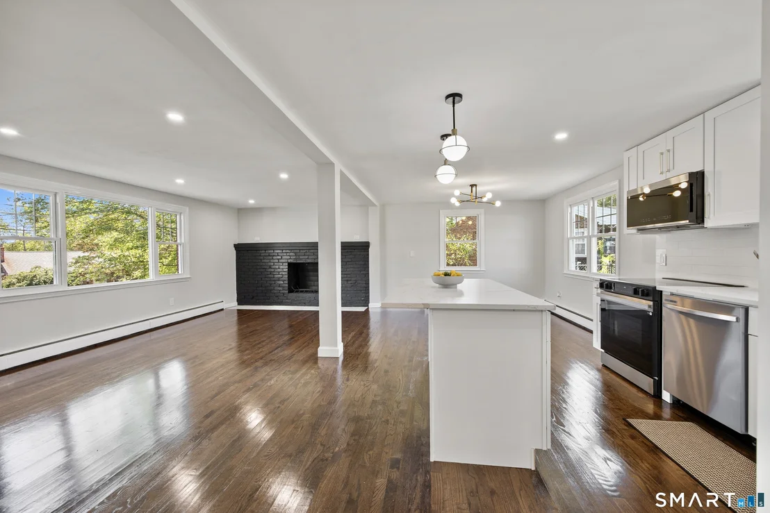 Photo of 325 Circle Drive