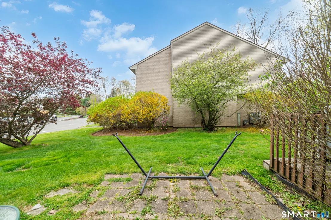 Photo of Unit 92 at 827 Oronoke Road