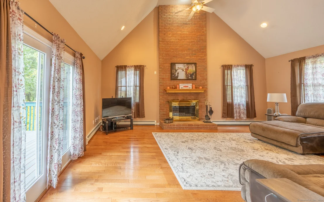 Photo of 103 Evergreen Road