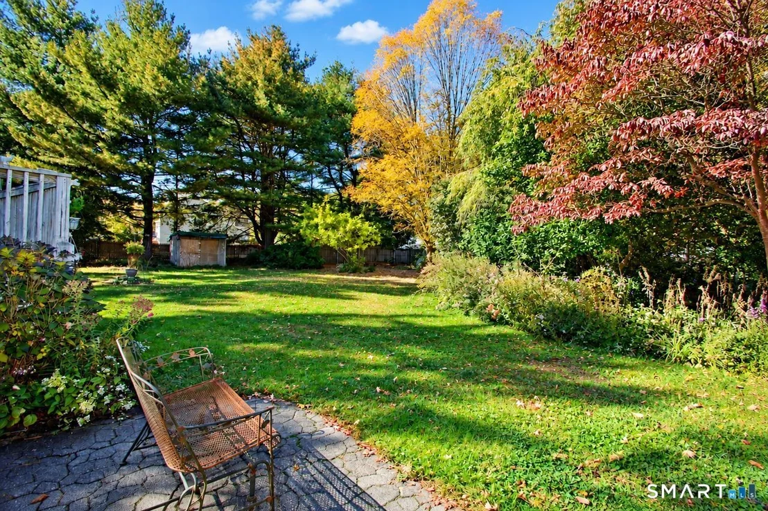 Photo of 662 Forest Road