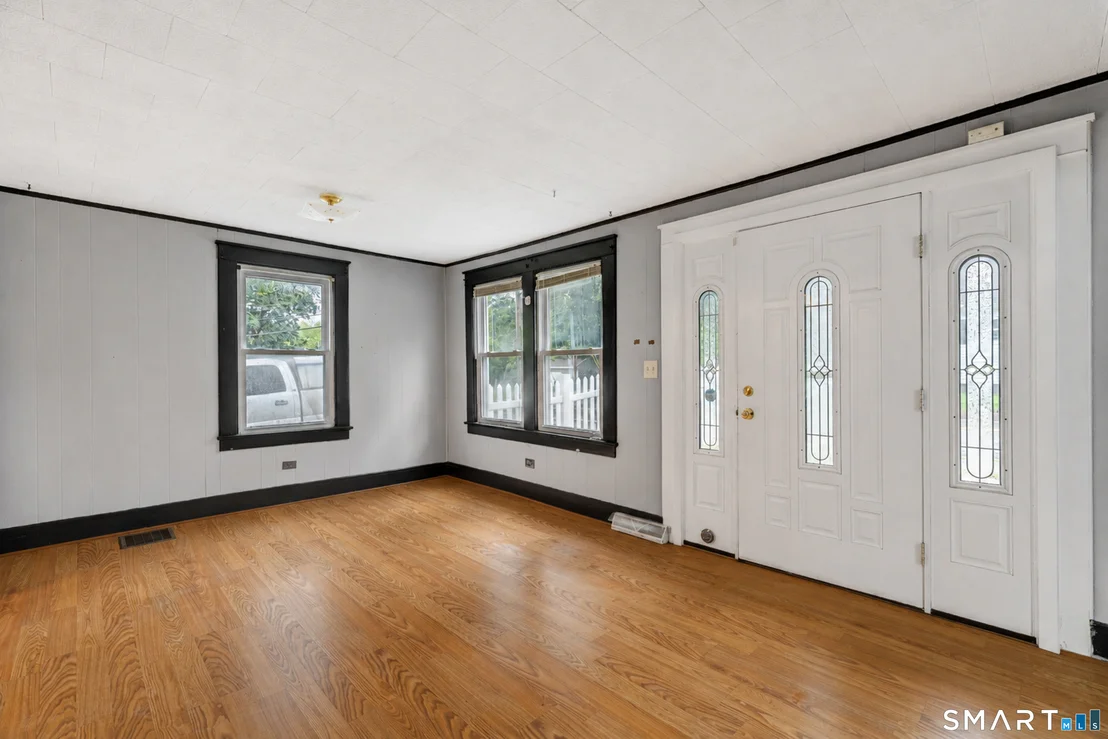 Photo of 285 Niantic River Road