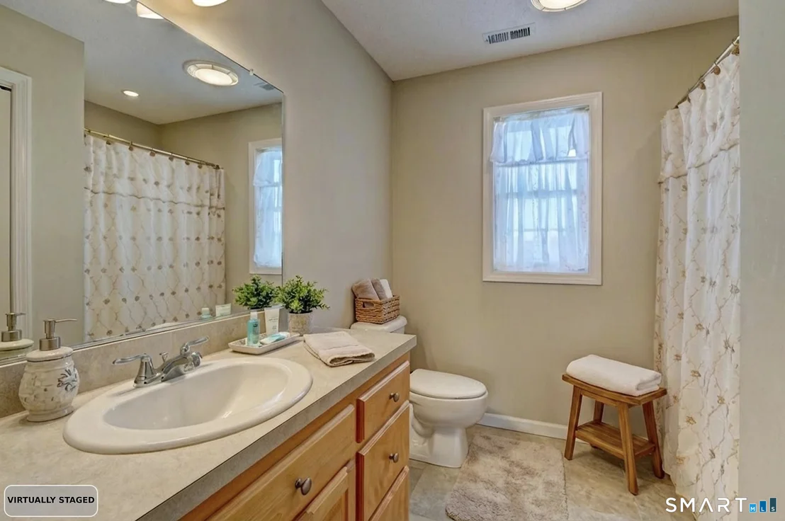 Photo of 672 Laurel Grove Road