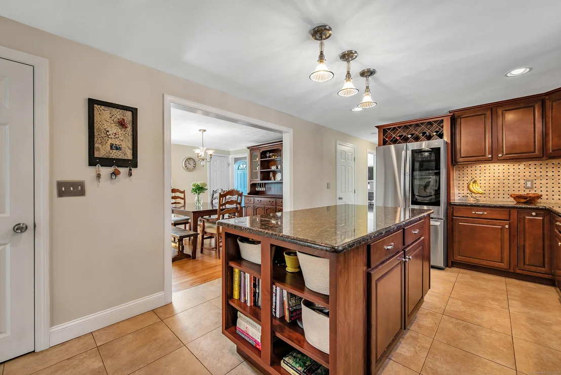 Photo of 25 Maple Ridge Drive