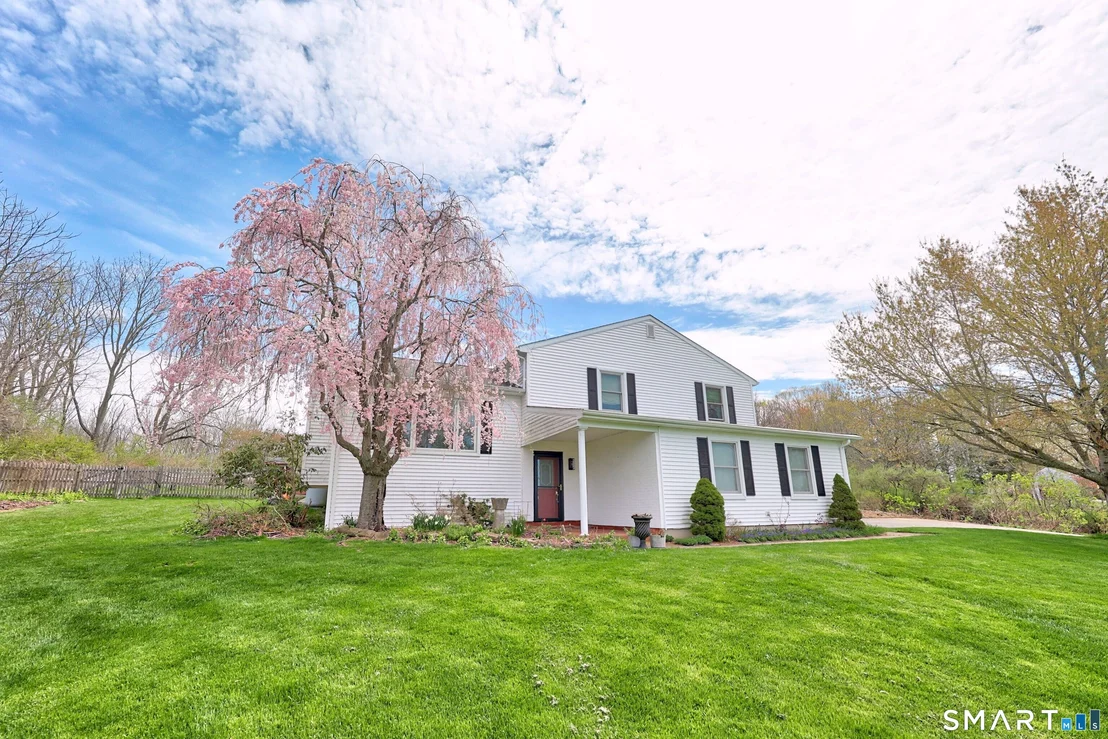 Photo of 211 Cedar Mountain Road