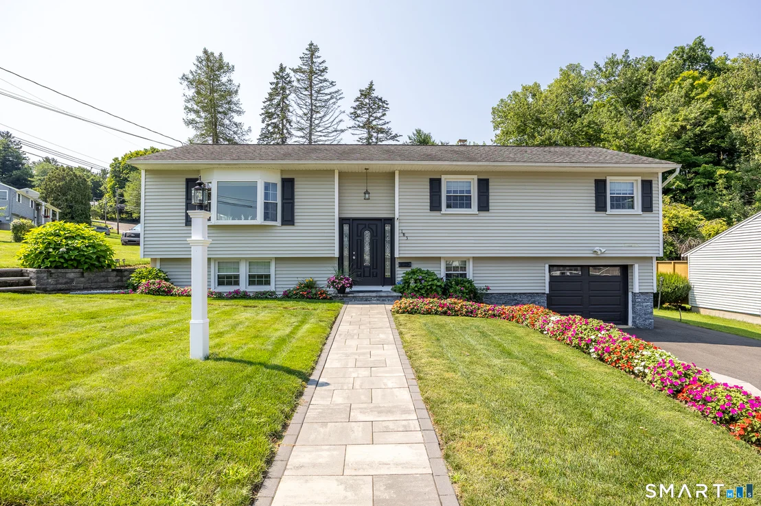 Photo of 183 Plainfield Drive