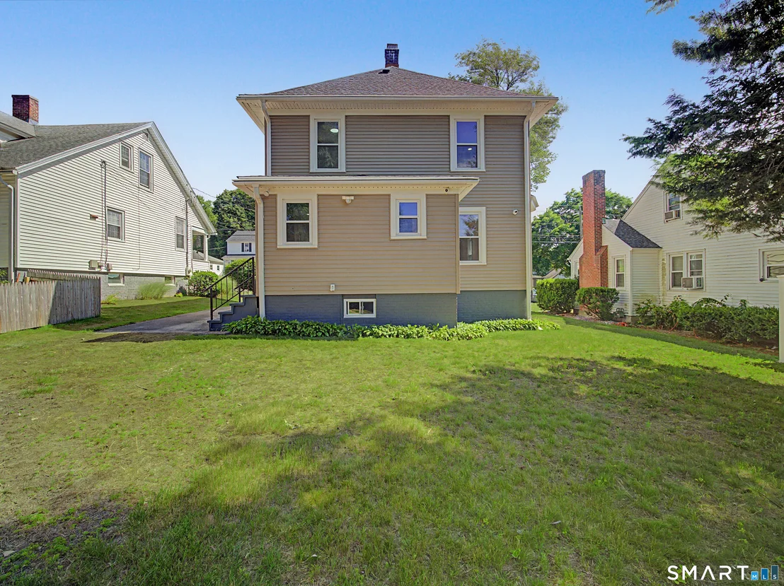 Photo of 61 Fairview Avenue