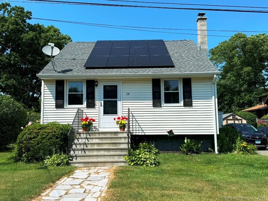 Photo of 24 Grove Avenue