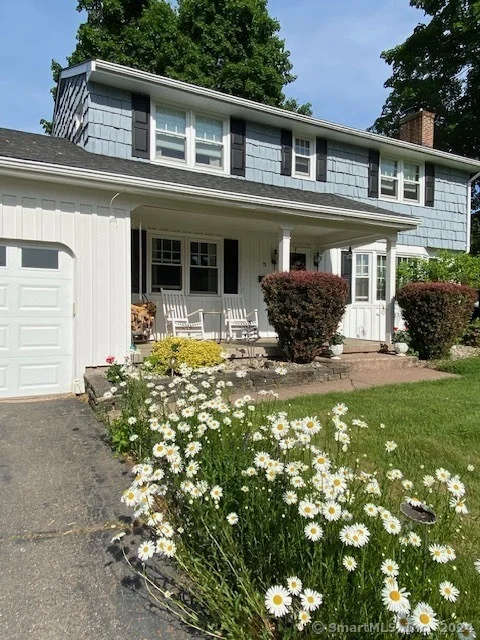 Photo of 75 Valley View Drive