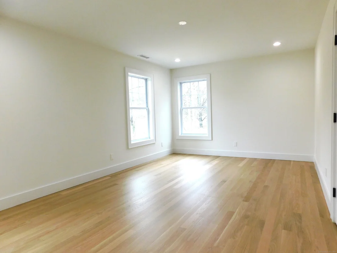 Photo of 25 Haverhill Road
