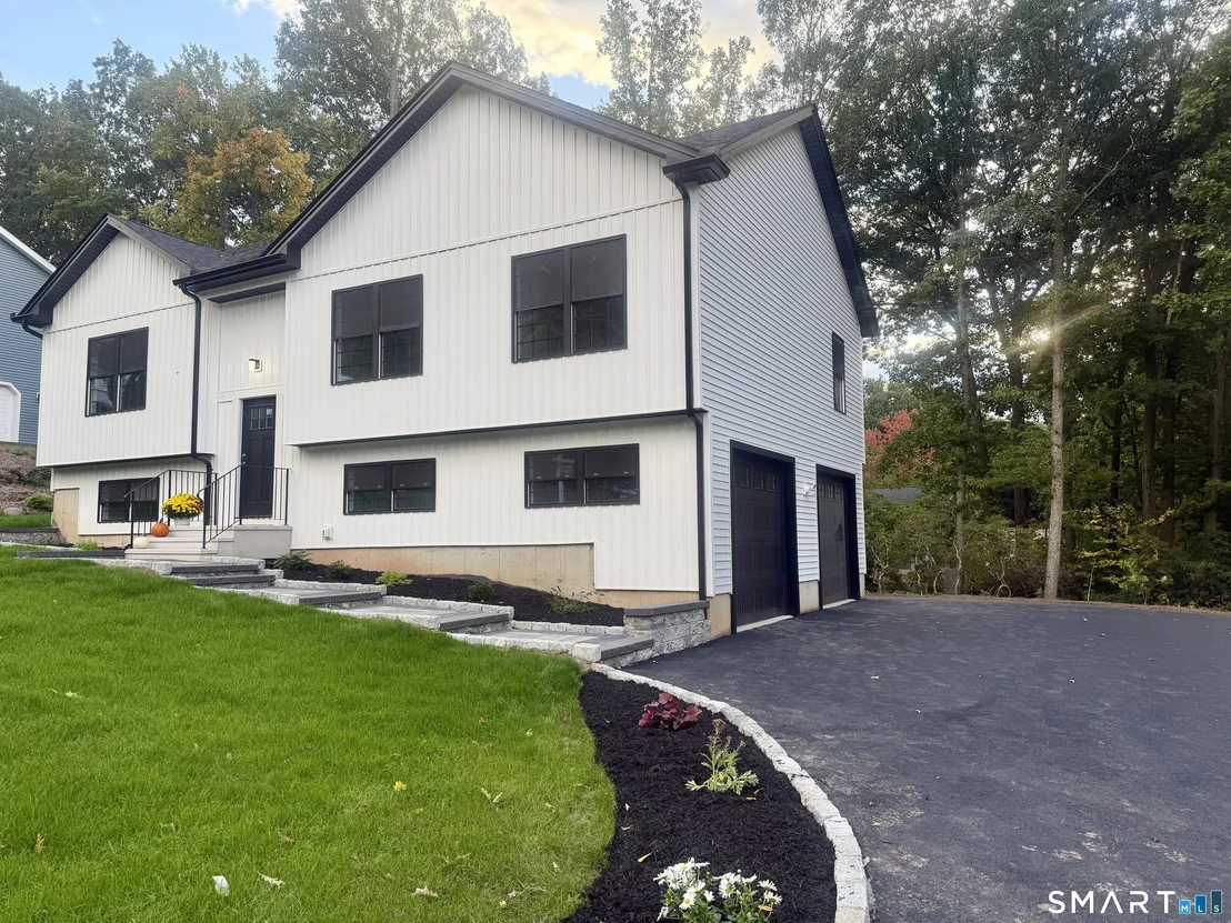 Photo of 202 Pleasant View Avenue