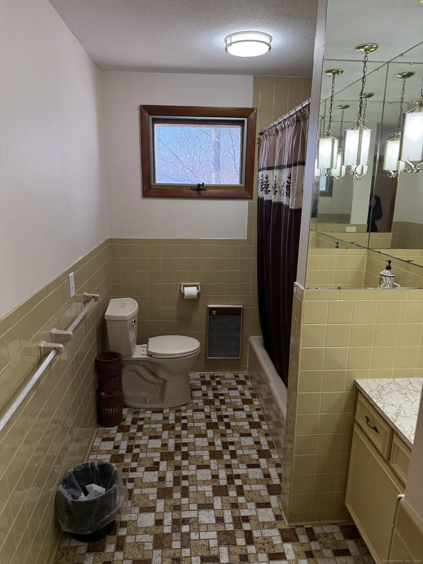 Photo of 60 Indian Trail