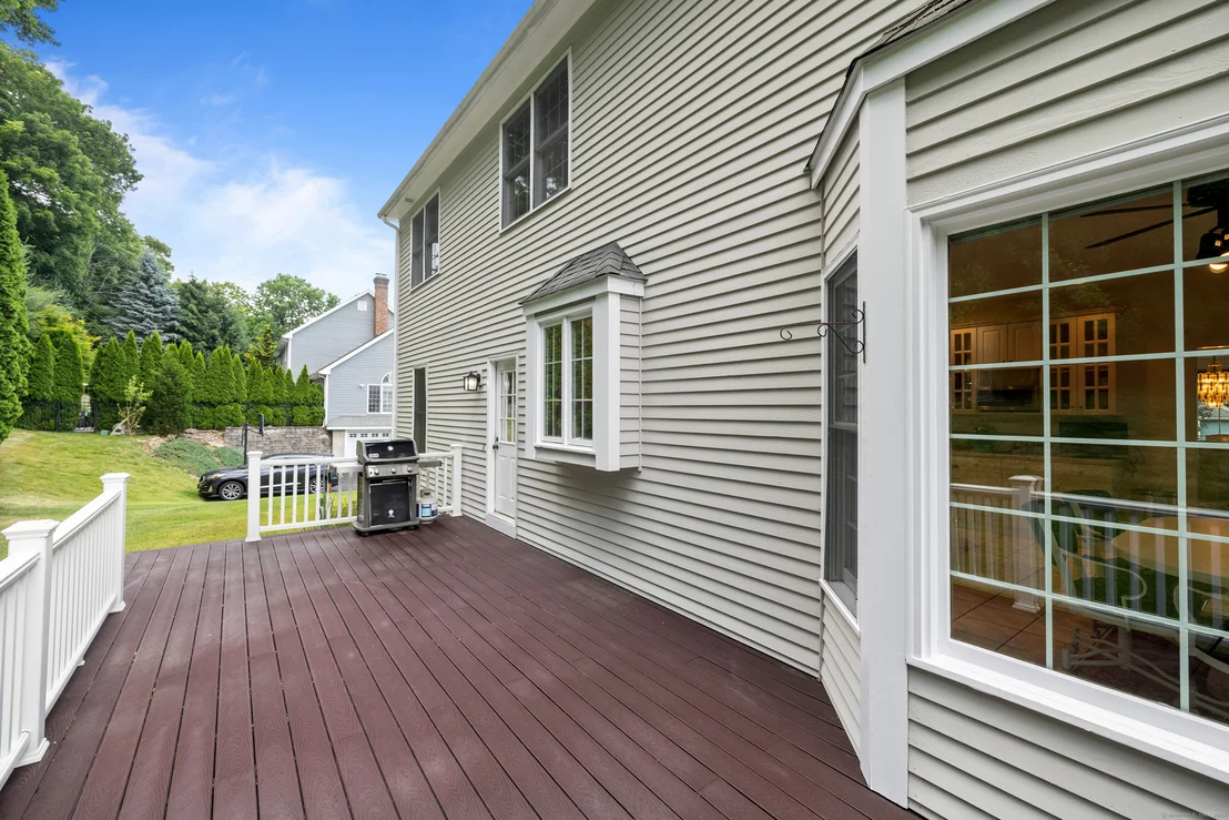 Photo of 124 Meadowview Drive