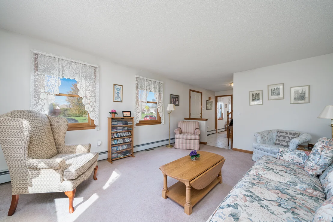 Photo of 226 Windmill Hill