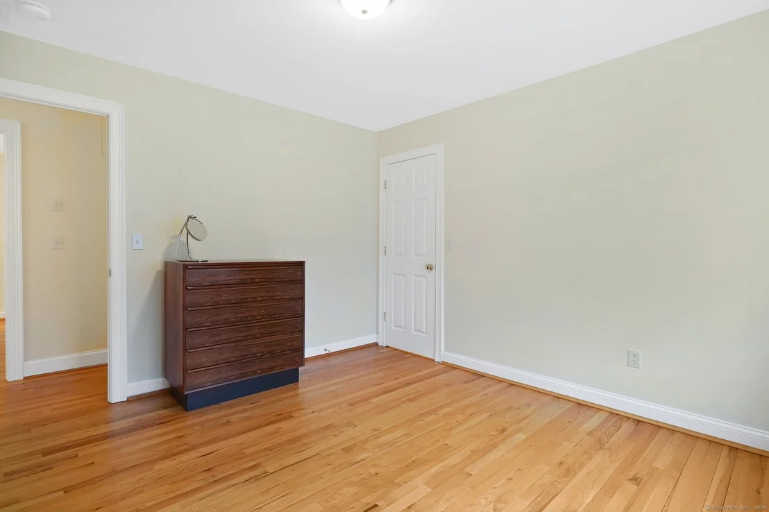 Photo of 60 Fox Ridge Lane