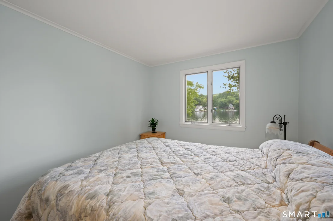 Photo of 752 Lake Drive