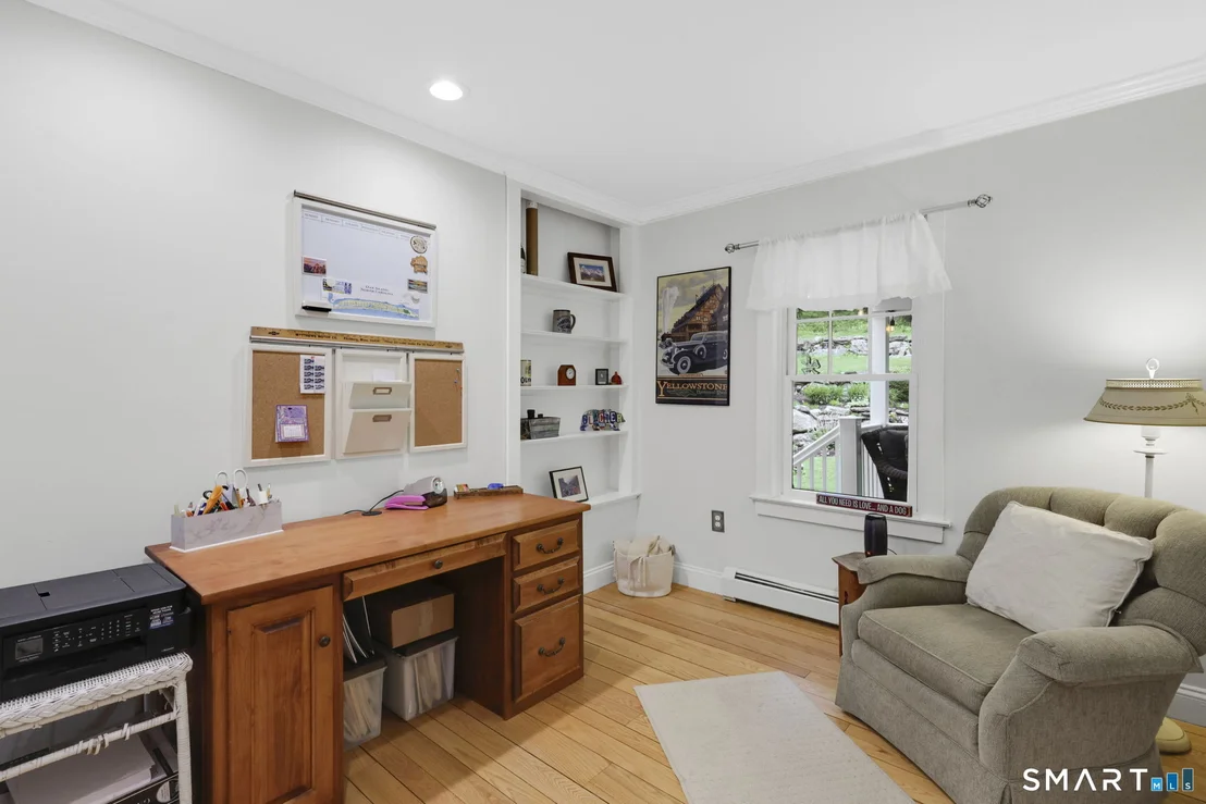Photo of 194 Brookside Lane