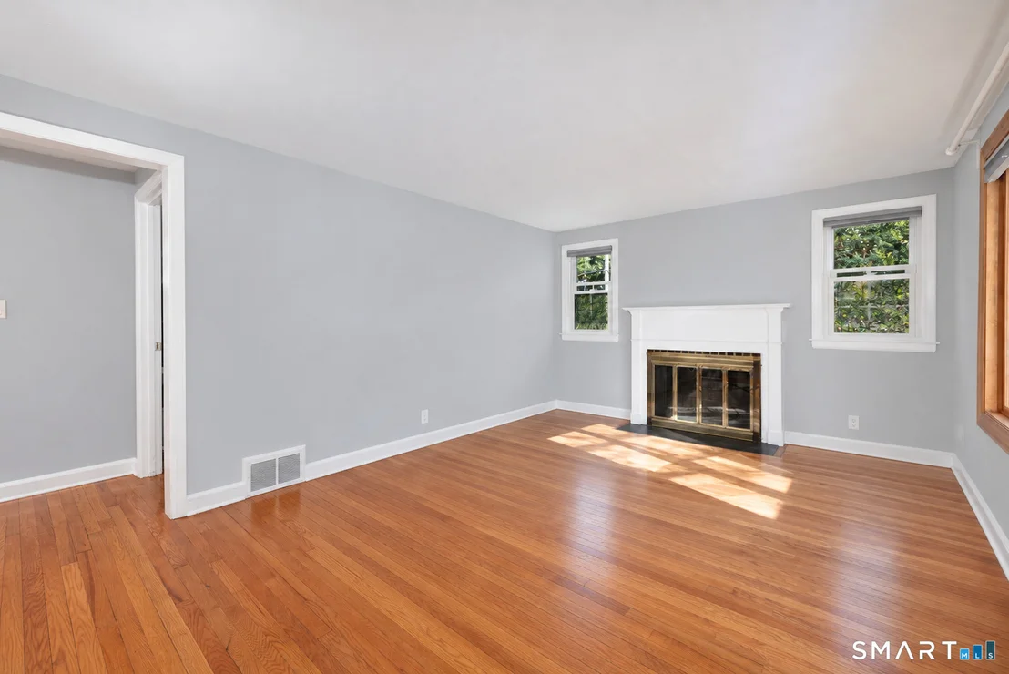 Photo of 302 Brimfield Road
