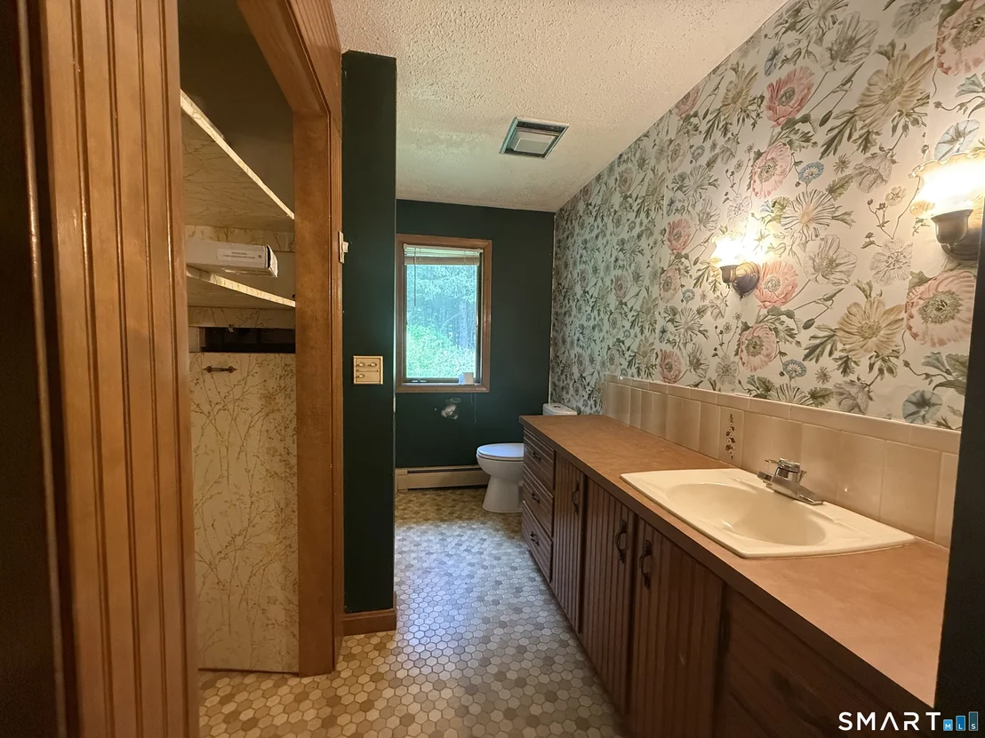 Photo of 421 Modock Road