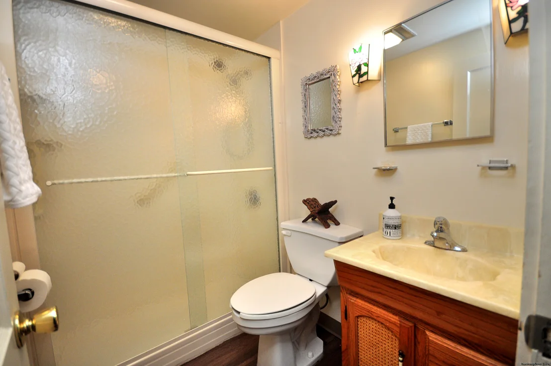 Photo of 6 Spring Glen Drive