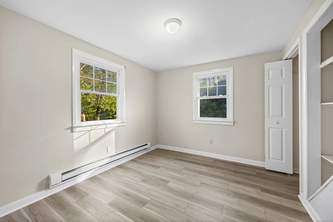 Photo of 1324 Notch Road