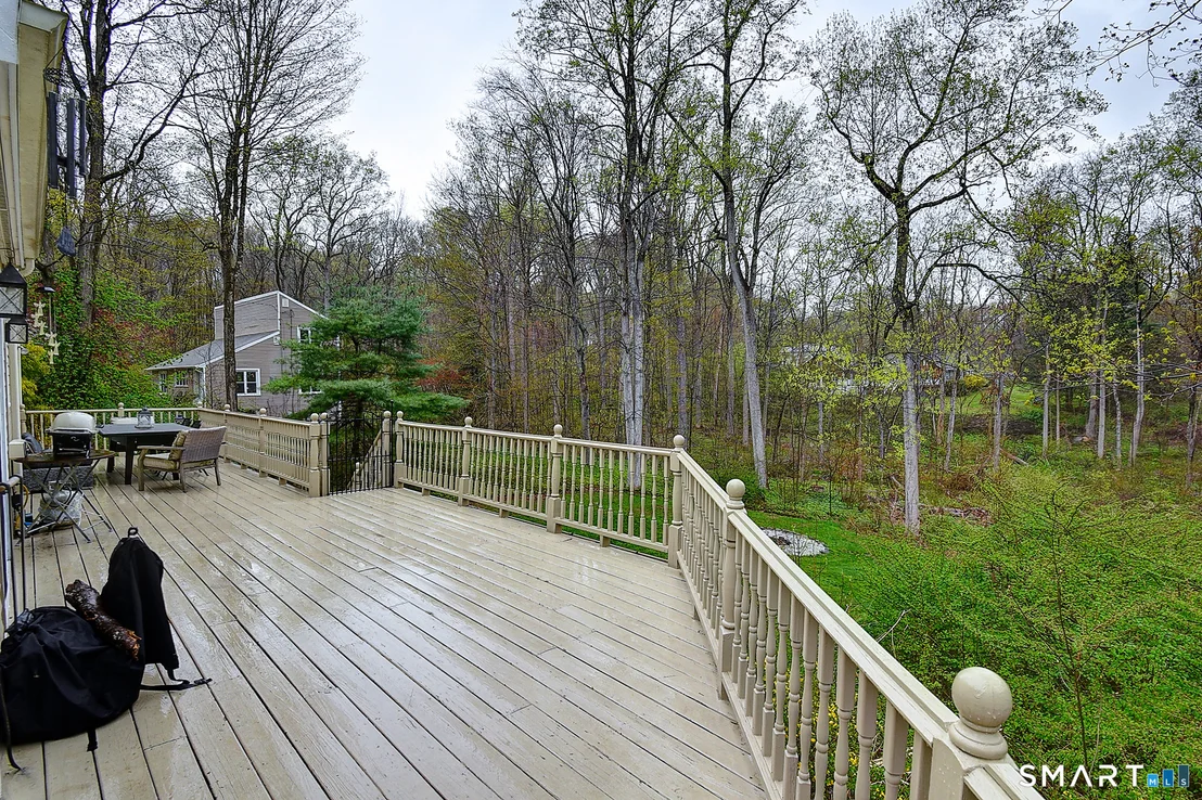 Photo of 27 Chestnut Hill Road