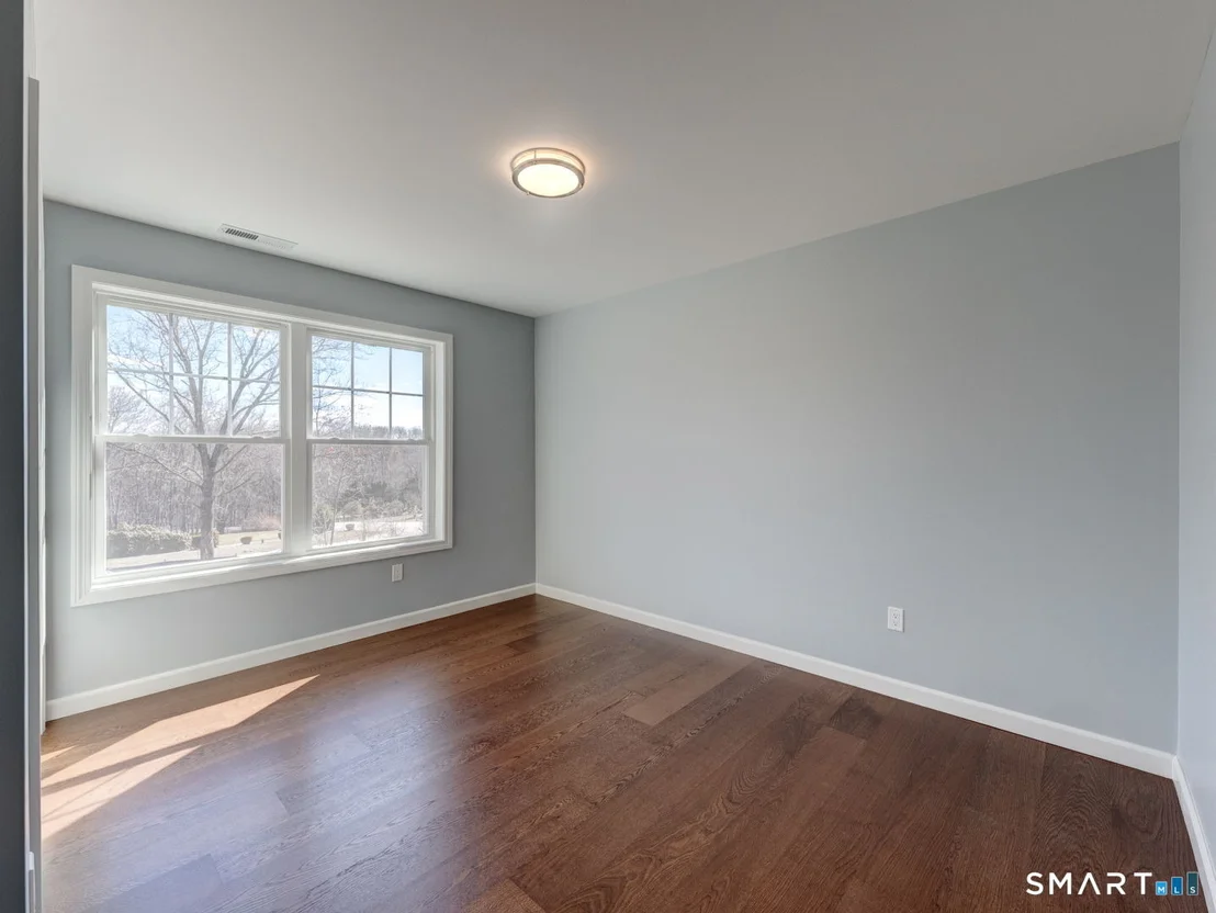 Photo of 121 Highland View Drive