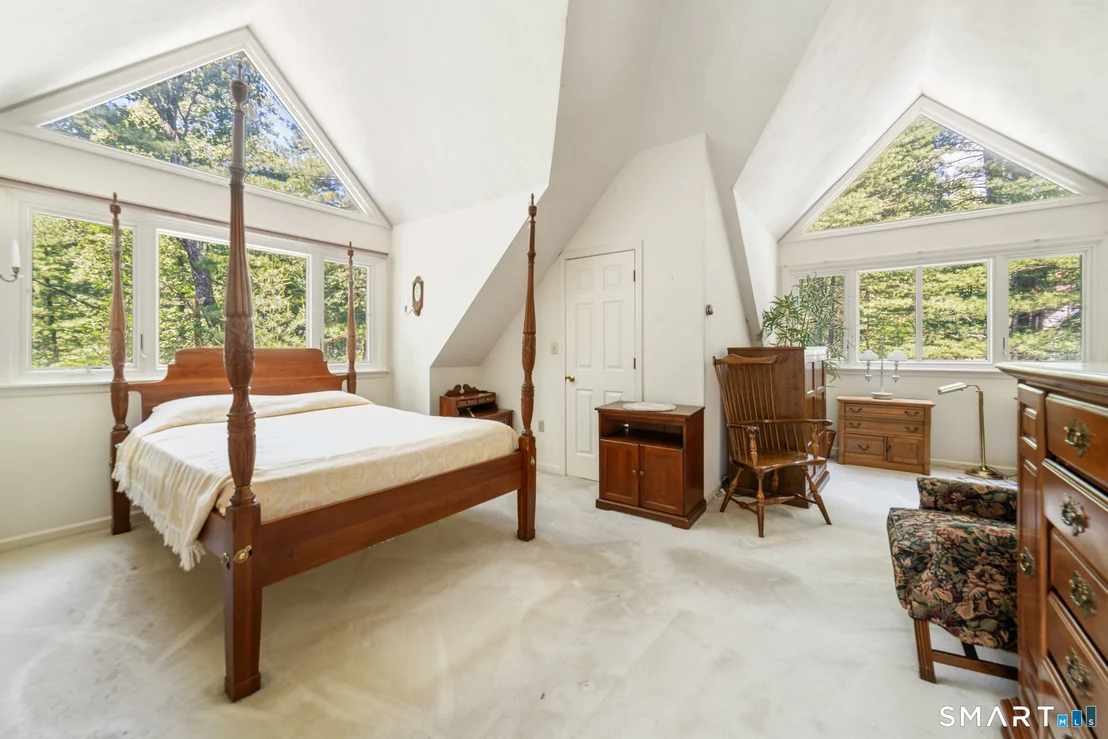 Photo of 8 Beacon Heath