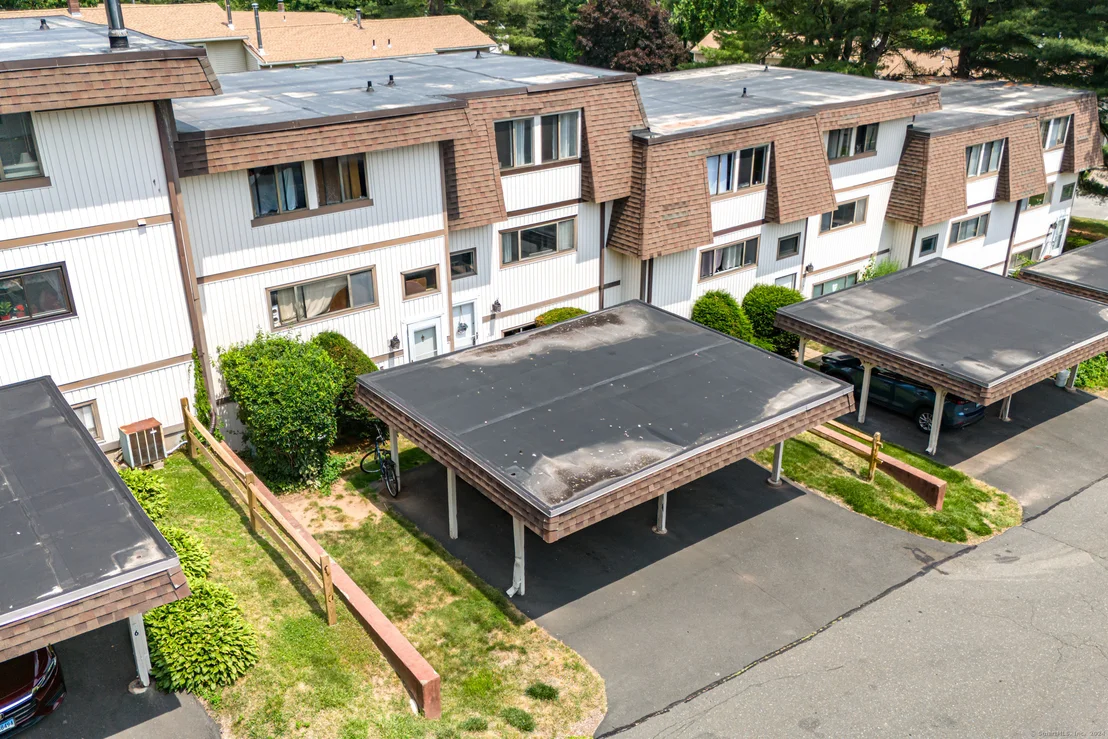 Photo of Unit 44 at 44 Shad Row
