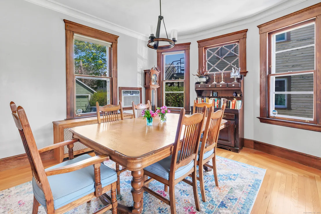 Photo of 81 Putnam Avenue