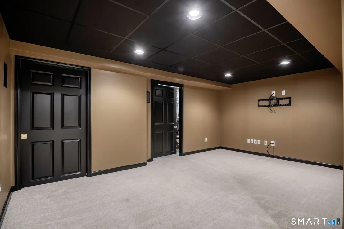 Photo of 13 Captain Amos Stanton Drive
