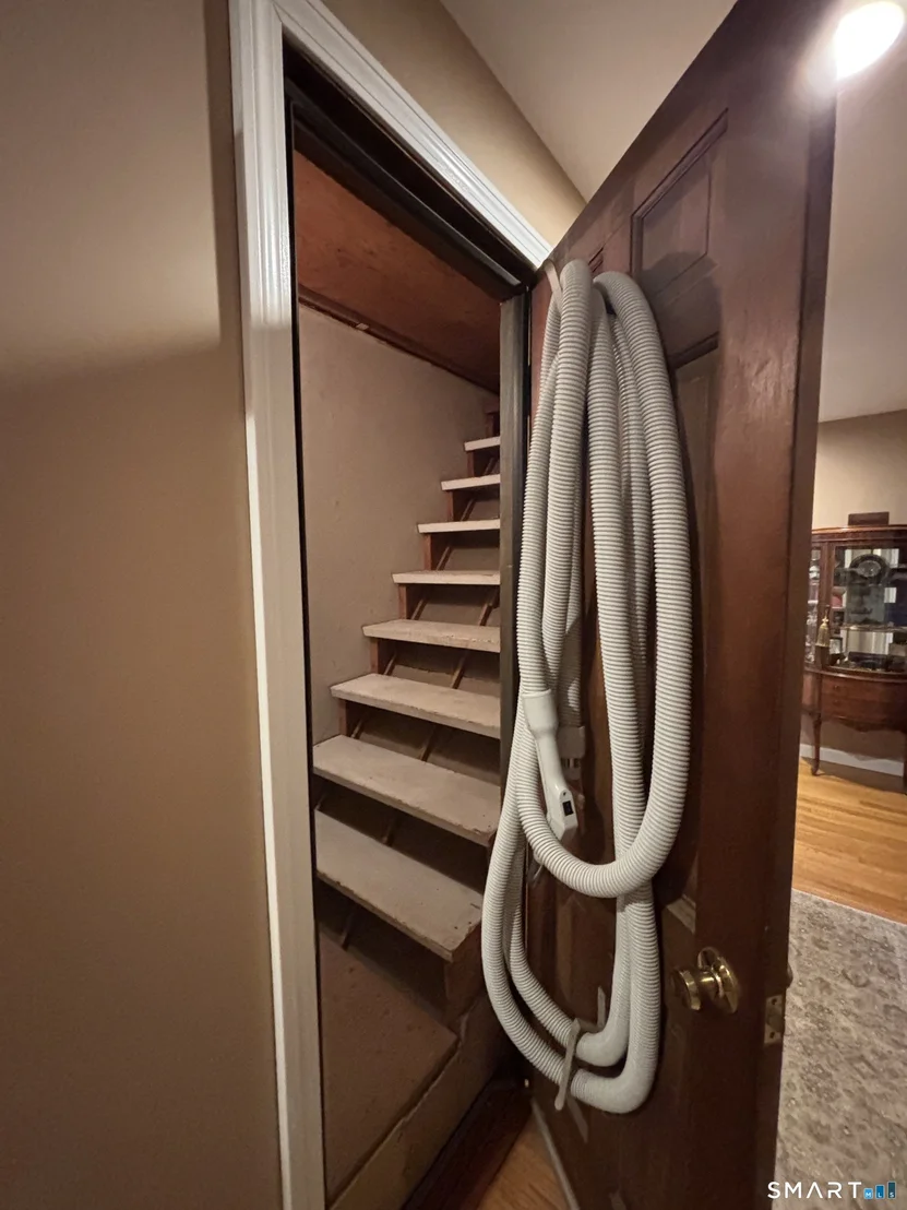 Photo of 5 Insalaco Drive