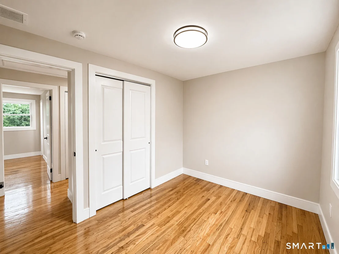 Photo of 96 Robin Circle