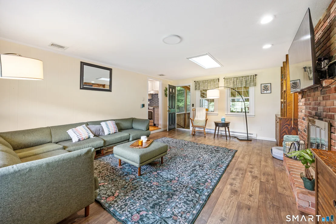 Photo of 45 Montowese Trail
