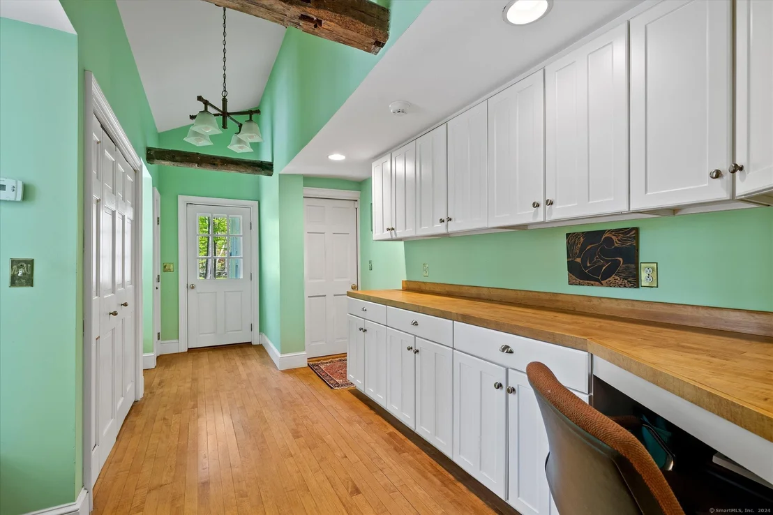 Photo of 362 Thompson Hill Road
