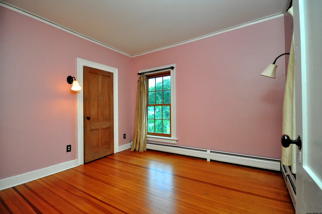 Photo of 19 Maple Avenue