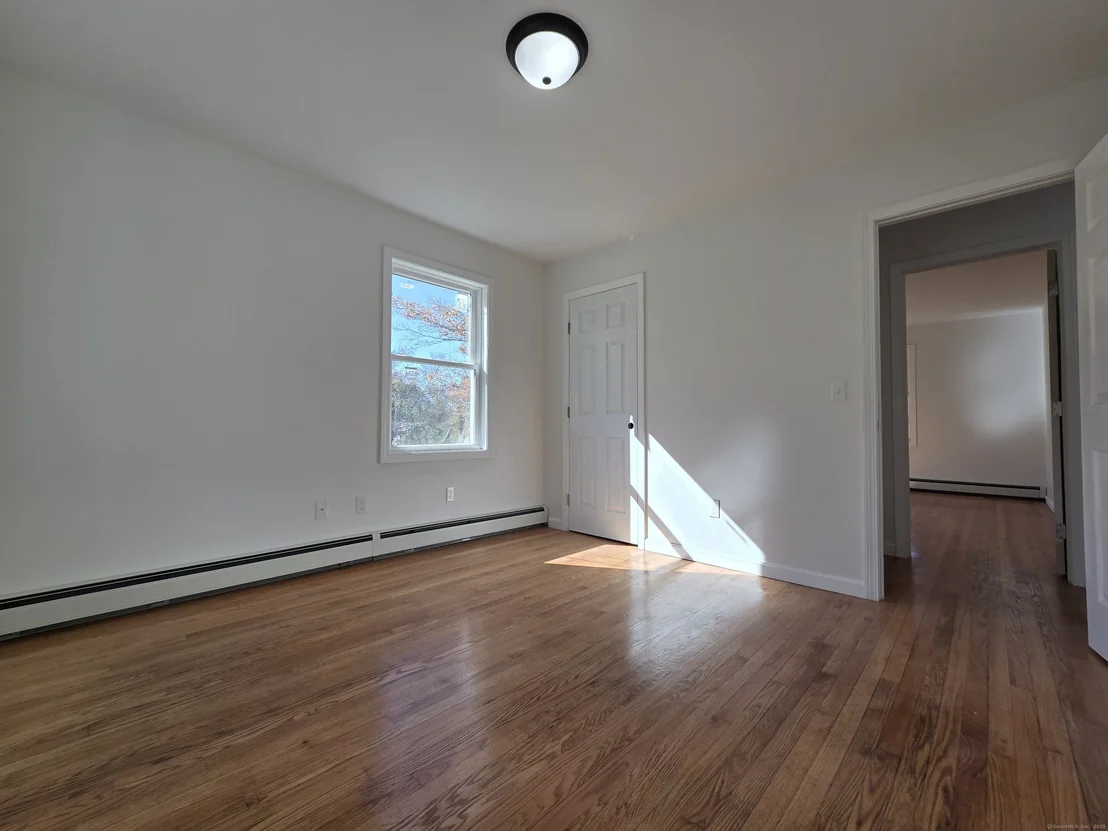Photo of 395 Bailey Hill Road