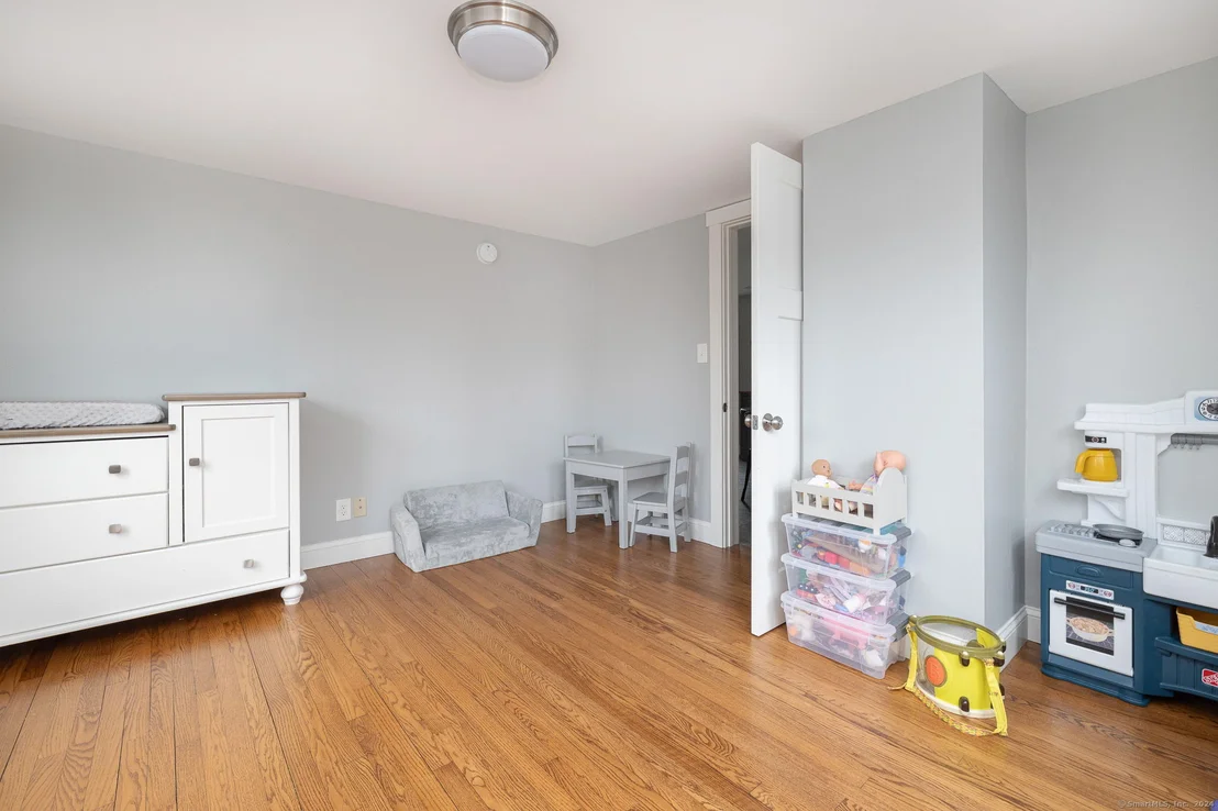 Photo of 4 Orchard Avenue