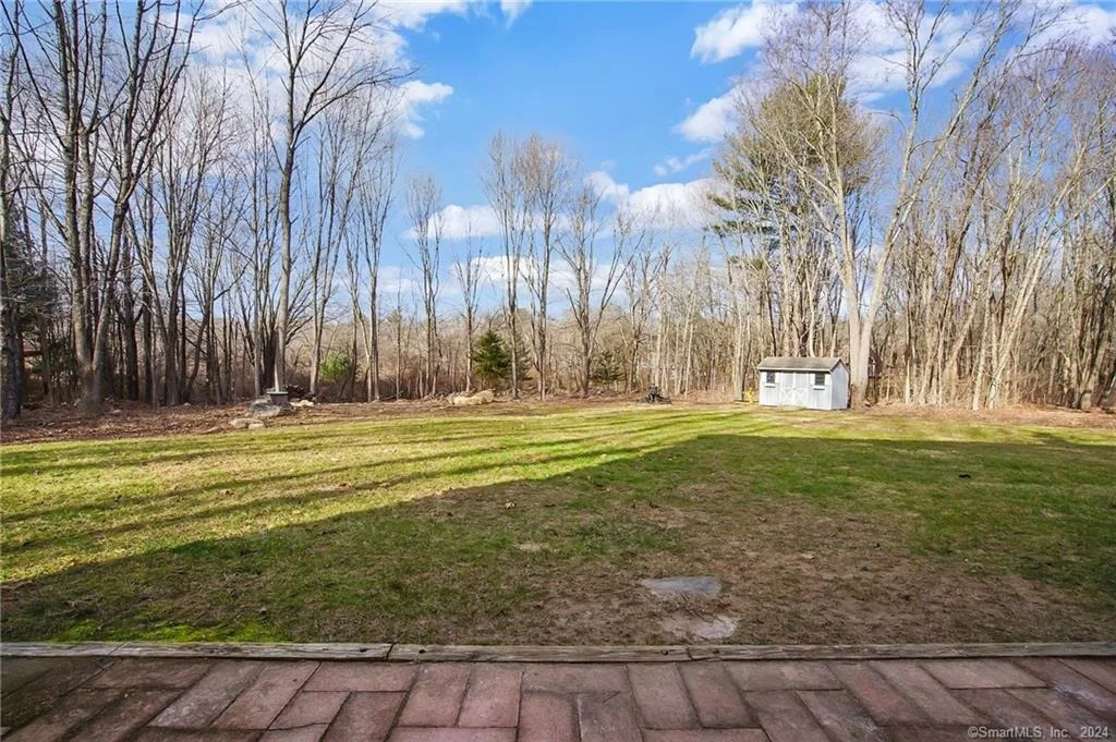Photo of 986 Merrow Road
